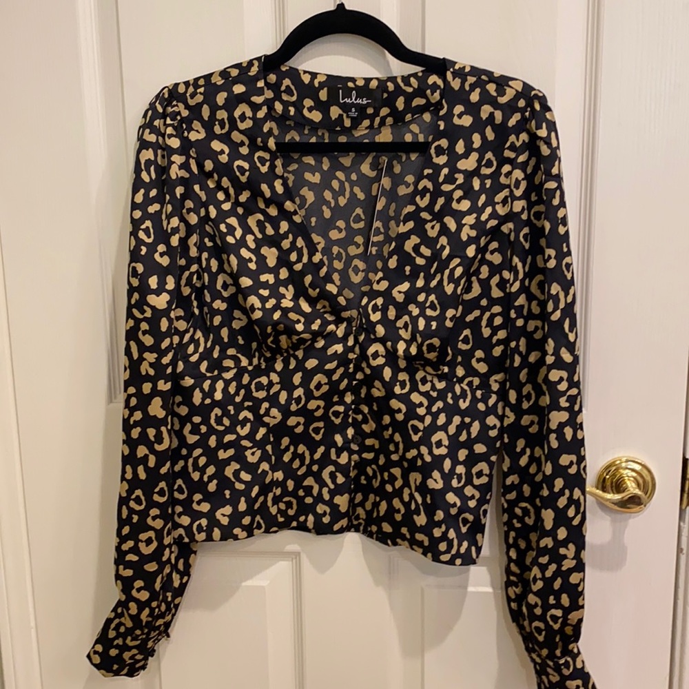 Lulus cheetah print blouse